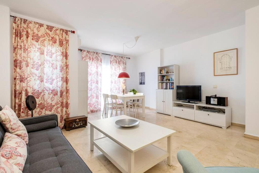 Centro Ferrandiz Parking Gratis Daire Málaga Dış mekan fotoğraf